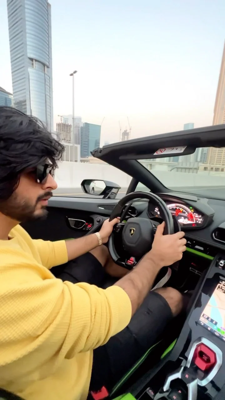 Dubai, in the driver’s seat — portfolio preview